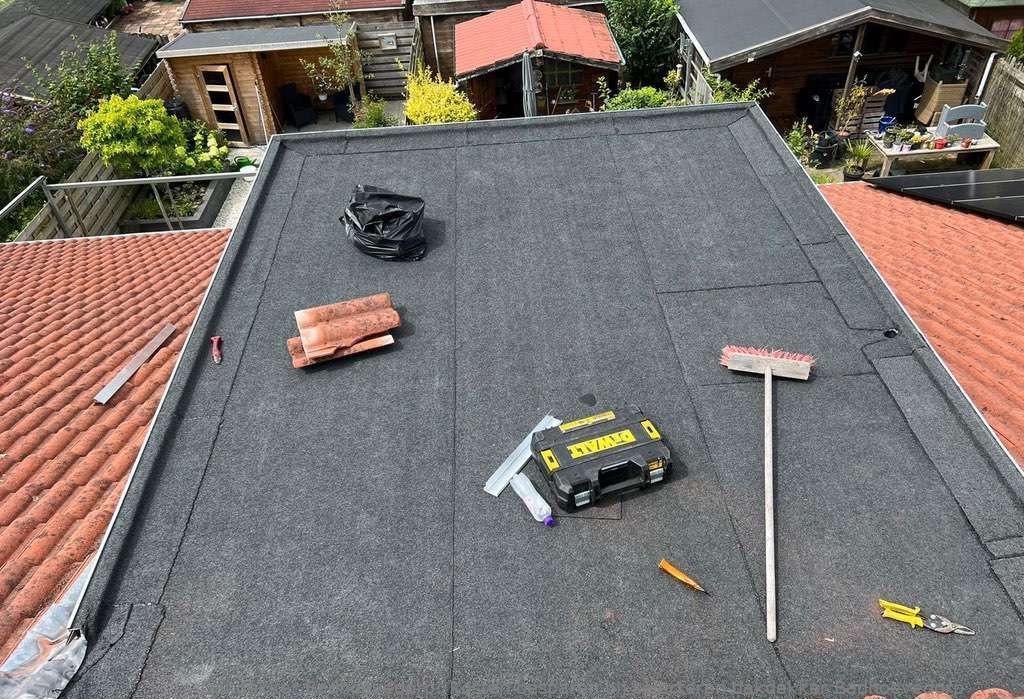 Kosten Besparen Bij Selecteren Dakdekker Badhoevedorp